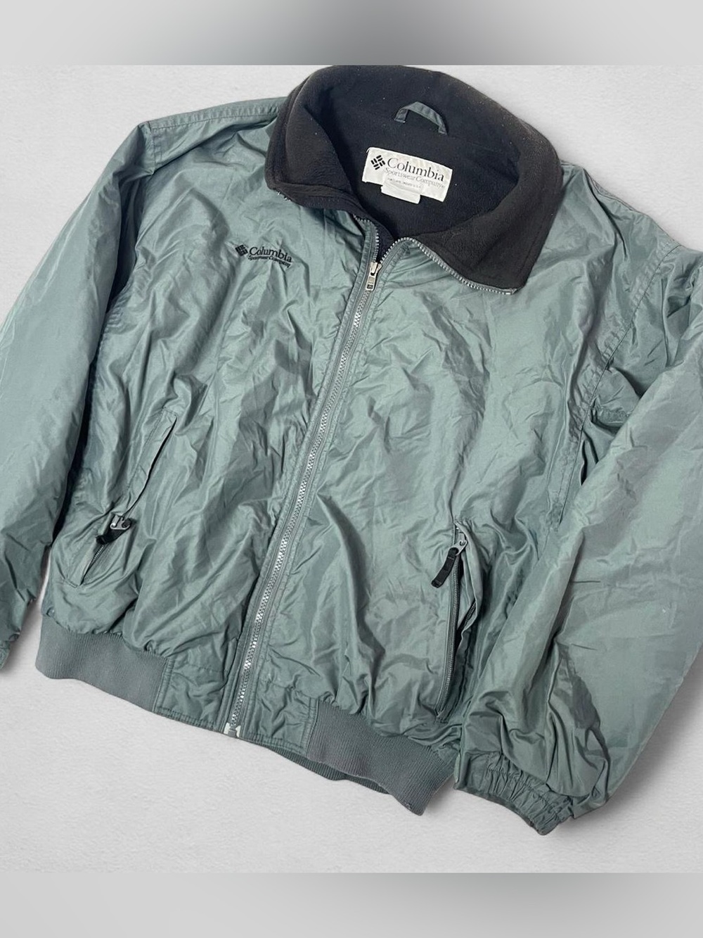 Columbia Men's Sage Green Windbreaker Jacket 90s Gorpcore